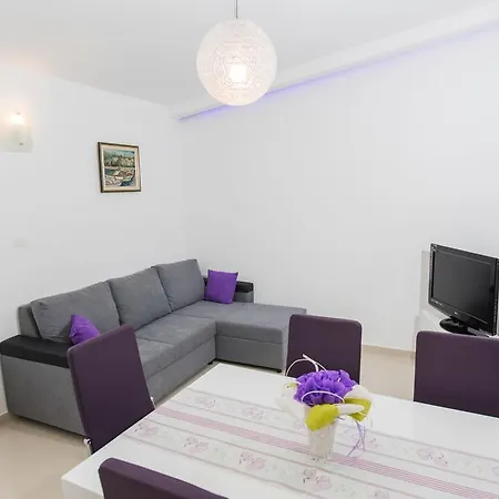 Blaf Apartment Podstrana