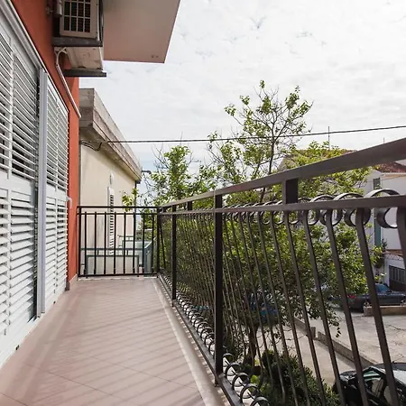 Blaf * Ποντστράνα