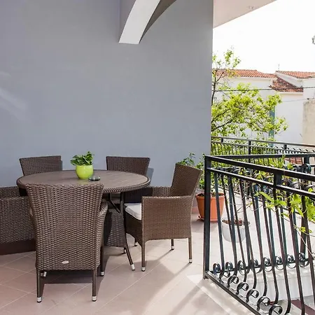 Blaf Apartment *